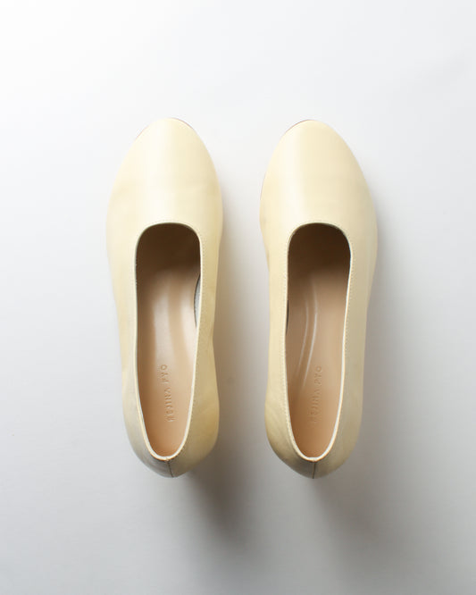 Soft Pump Leather Buttermilk